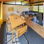 Vakantiehuis 2 Bedroom In *