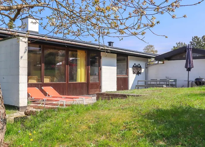 2 Bedroom In Ferienhaus Fårevejle